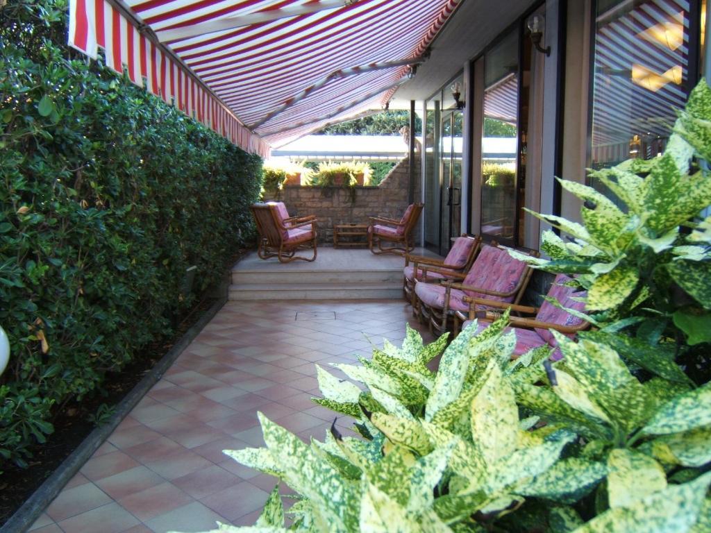 Hotel Matilde Marina di Massa Εξωτερικό φωτογραφία