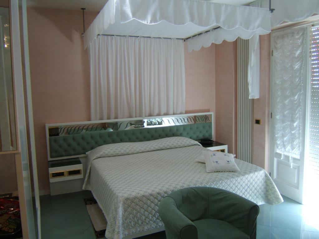 Hotel Matilde Marina di Massa Δωμάτιο φωτογραφία