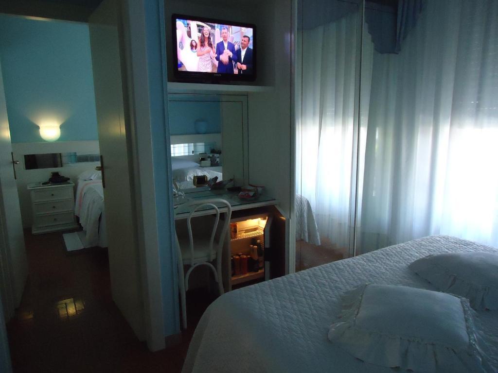 Hotel Matilde Marina di Massa Δωμάτιο φωτογραφία